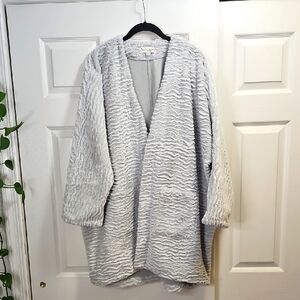 Koolaburra by UGG Gray  Faux Fur Open Jacket